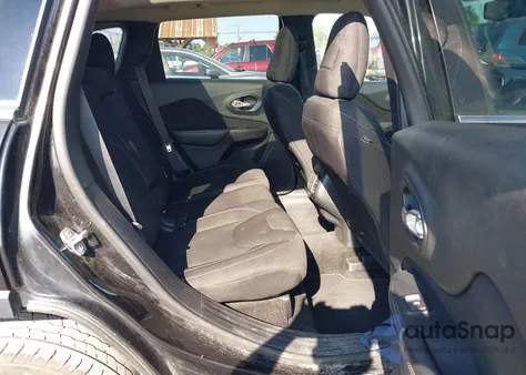 2015 Jeep Cherokee Latitude from USA, damaged, VIN 1C4PJMCSXFW792874